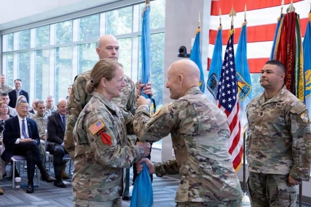 US Army INSCOM Conducts Change of Command Ceremony